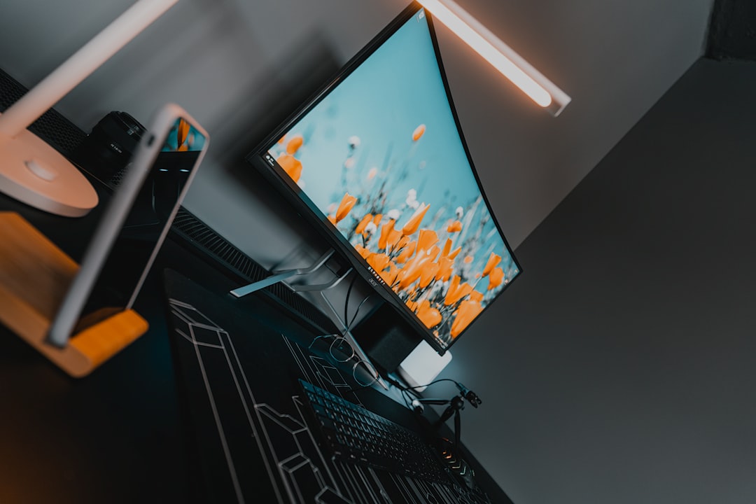 パソコンデスクおすすめ5選【2026年】在宅ワーク用の選び方