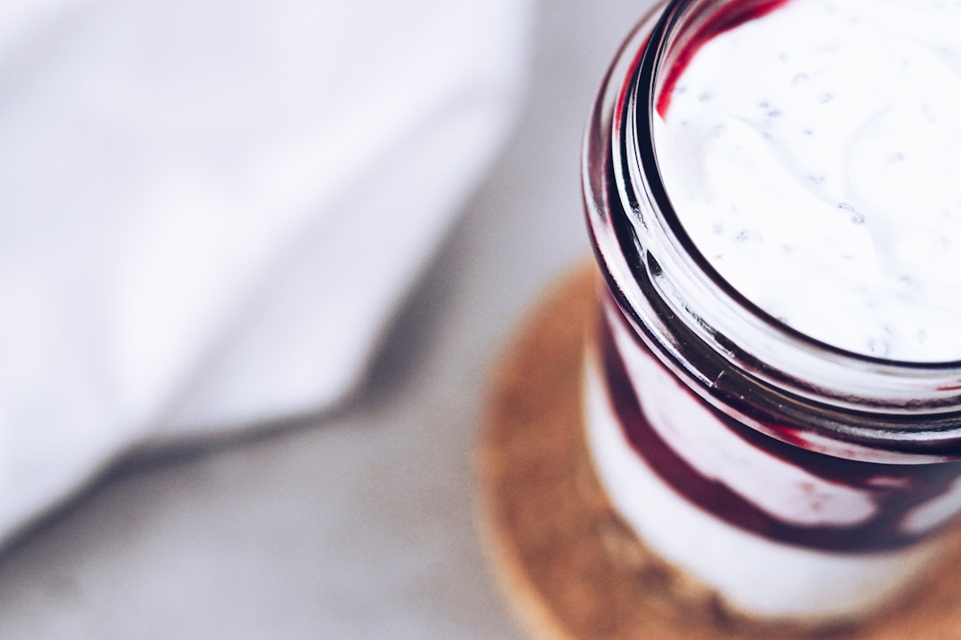 ヨーグルトメーカーで作る自家製ヨーグルト