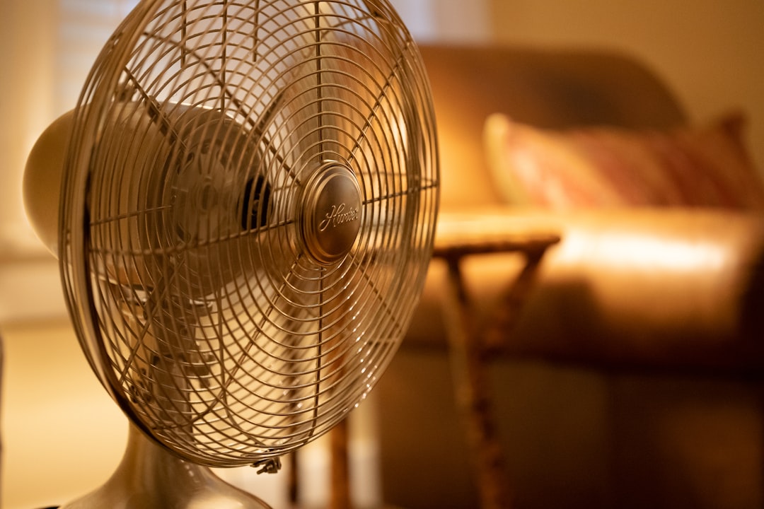 ミスト扇風機で夏の暑さ対策